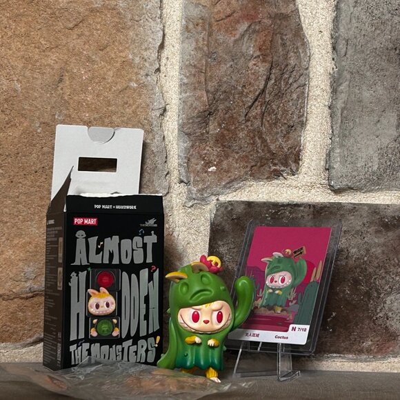 Cactus- THE MONSTERS- Almost Hidden Series- POP MART- AUTHENTIC Labubu - Picture 1 of 4